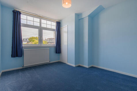 Bedroom1Angle1