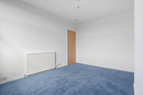 Bedroom2Angle2