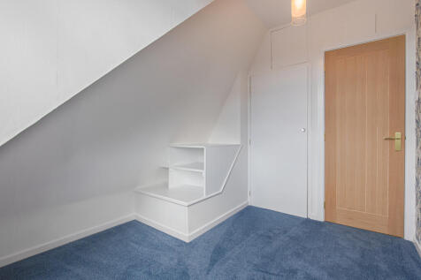 Bedroom3Angle2