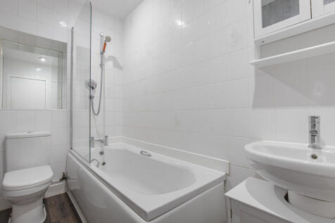 BathroomAngle1