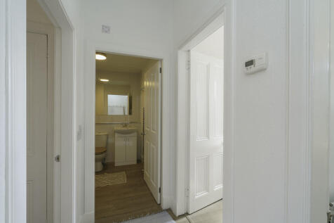7. Hallway angle ...