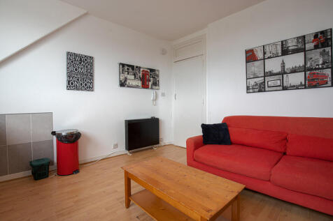 Living Space Angl...