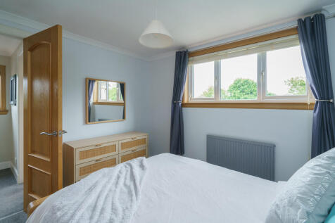 6. Bedroom 1 angl...