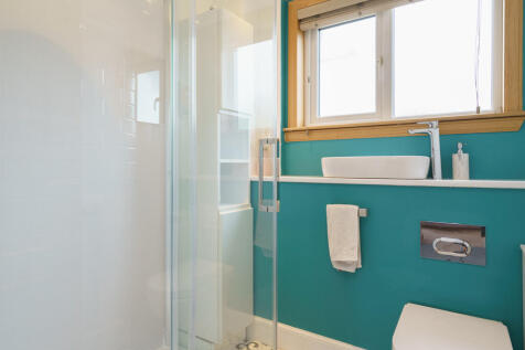 3. Shower room