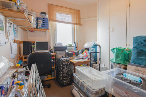 Bedroom2orStudy