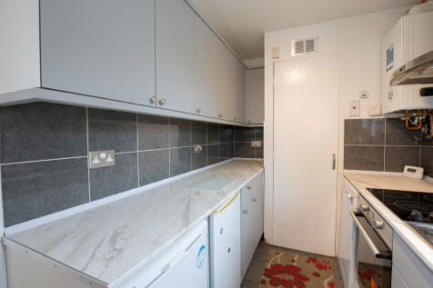 KitchenAngle2 (2)