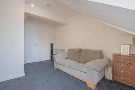 LivingroomAngle2 ...