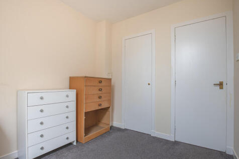 BedroomAngle2 (2)