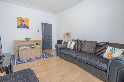 LivingroomAngle2