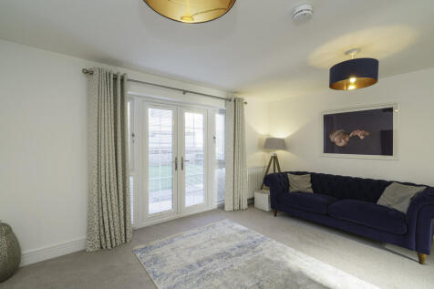 9. Living room an...