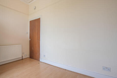 Livingroom2