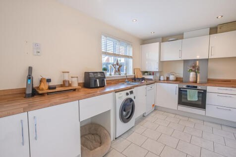 KitchenAngle1