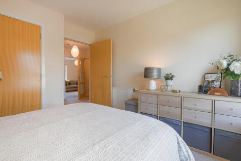 BedroomAngle2