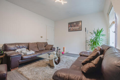 LivingroomAngle2