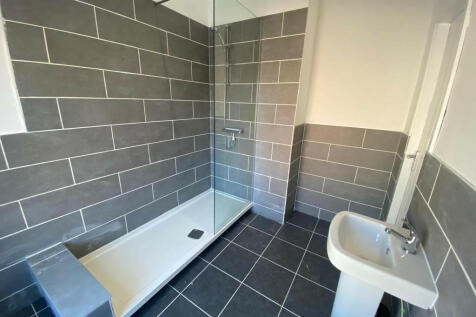 En-Suite for Bedroom Three