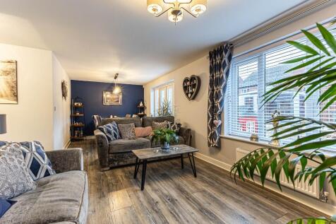 Living / Dining 