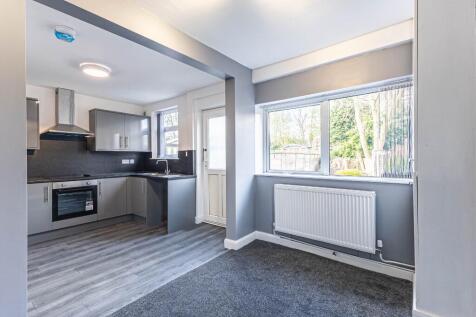 Kitchen/ Dining 