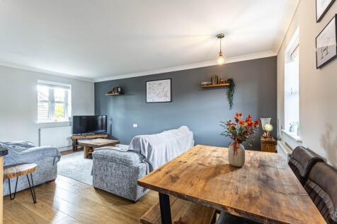 Living/Kitchen