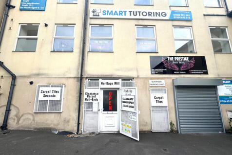Commercial property for sale Bradford Road, Batle