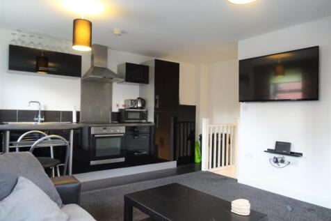 Living Room/ Kitchen