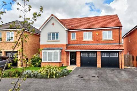 5 Bedroom, Detached