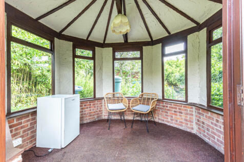 Summer house