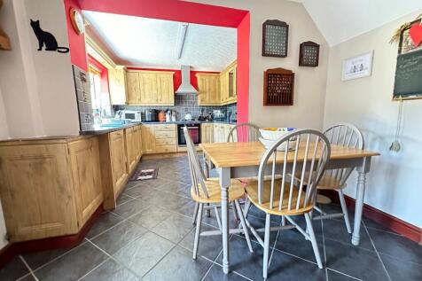 Breakfast Room