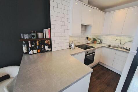 Lounge Kitchenette