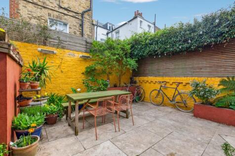 Property Image 4