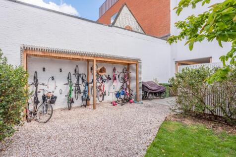 Property Image 8