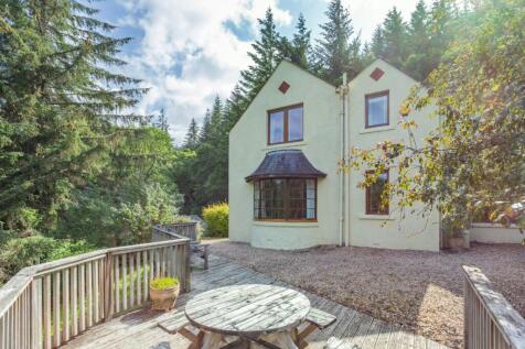 The Manse, Foyers