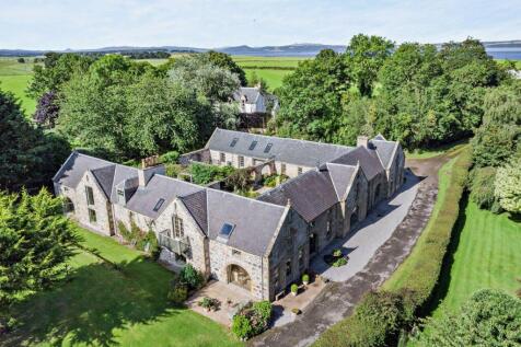 Treeton Steading