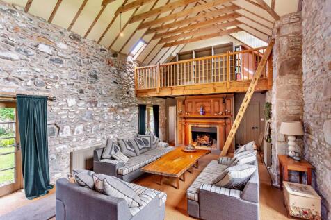 Treeton Steading