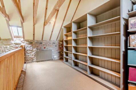 Treeton Steading
