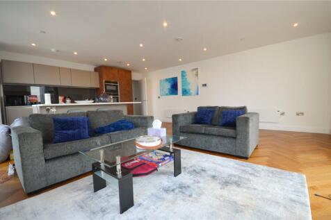 Living Area 2