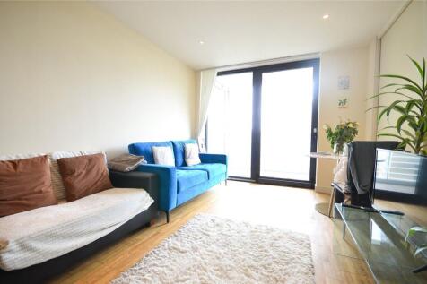 Kitchen / Lounge