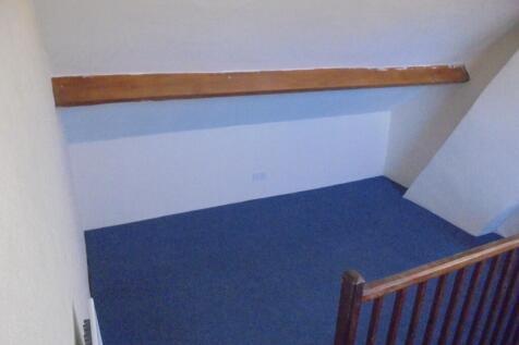 Bed 2 - Attic