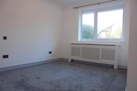 Bed 2 Rear
