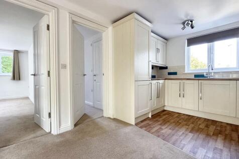 Living/Kitchen