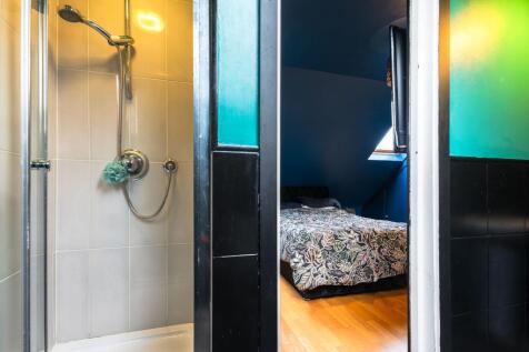 En- Suite