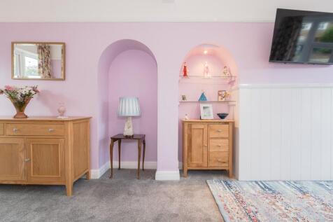 Longe/Dining Room
