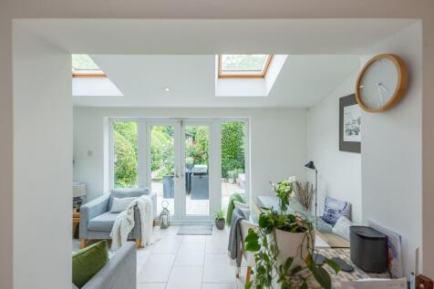 Living dining area