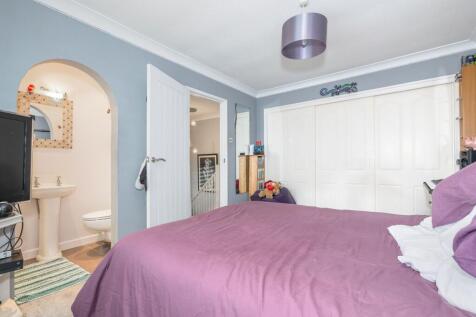 En-Suite Bedroom