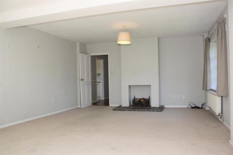 SITTING ROOM 2.JPG