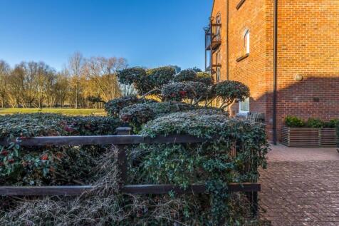0C2A0043-HDR.jpg