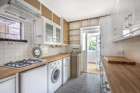 Fitted Kitchen