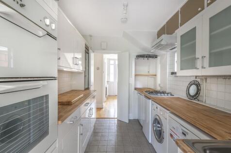 Fitted Kitchen