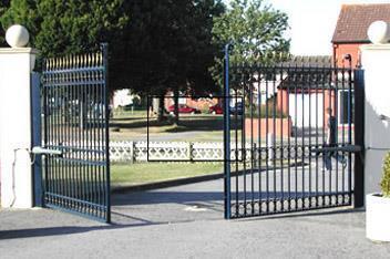 Gate.jpg