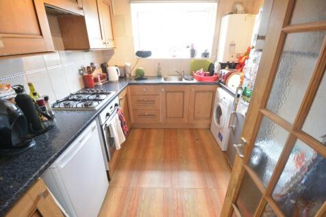 Fitted Kitchen: