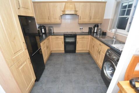 Fitted Kitchen: